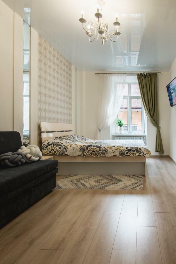 Style In Old Apartment *